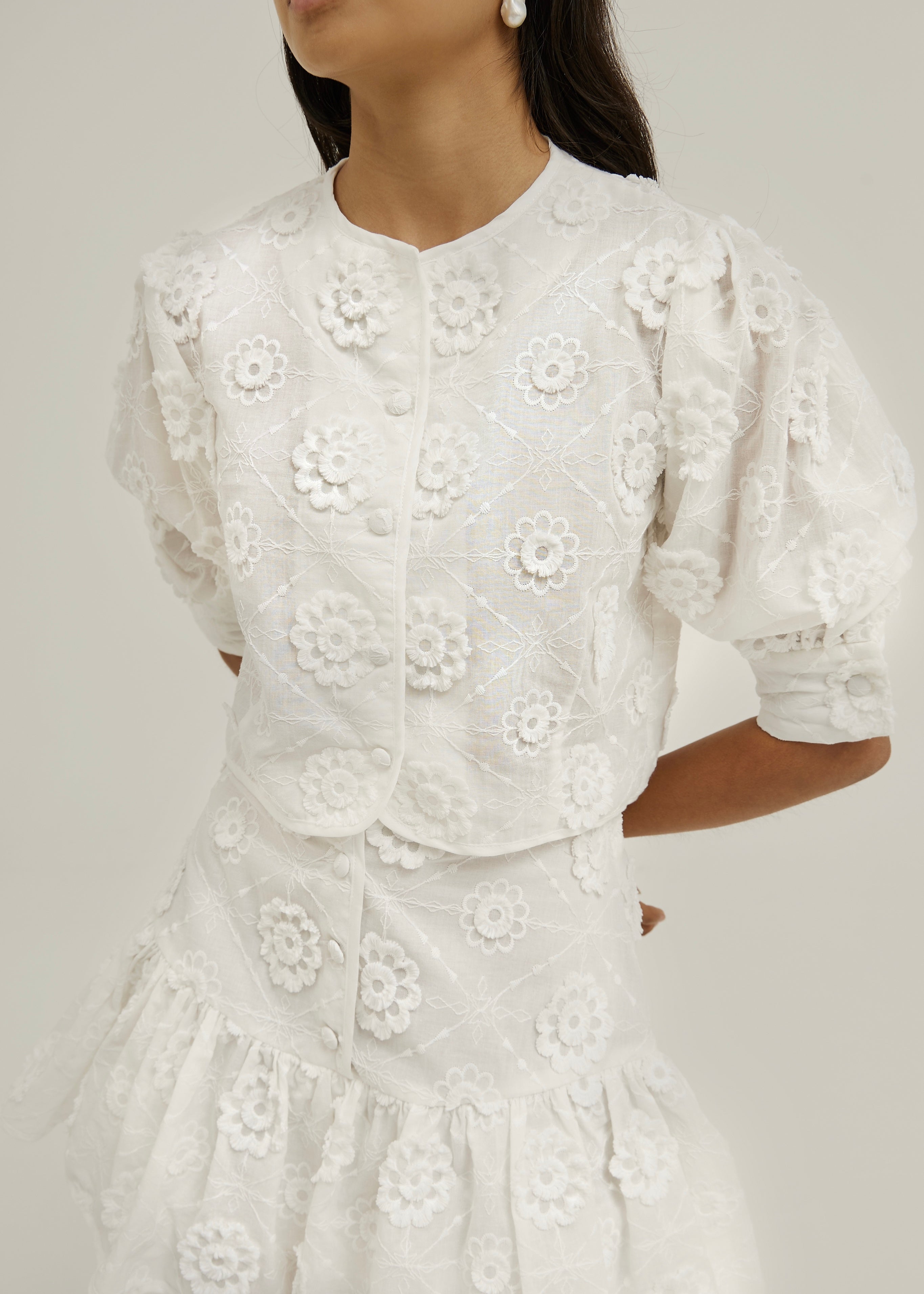Laney 3D Floral Appliqué Skort | Island White