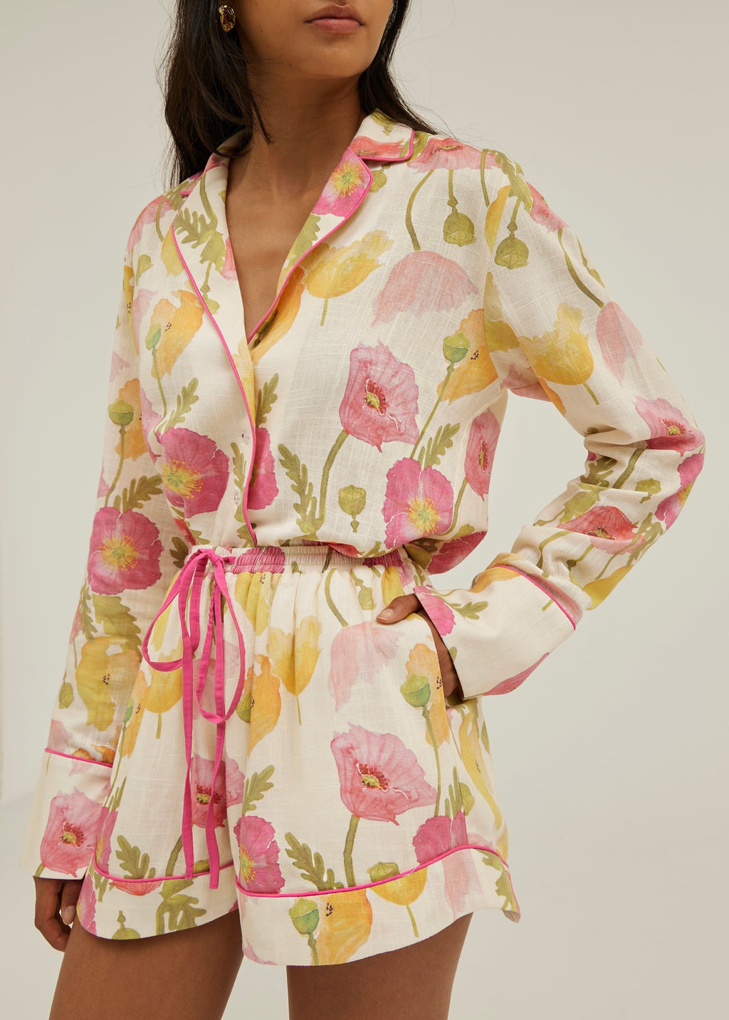 Krista Floral Linen Shorts  | White/Pink