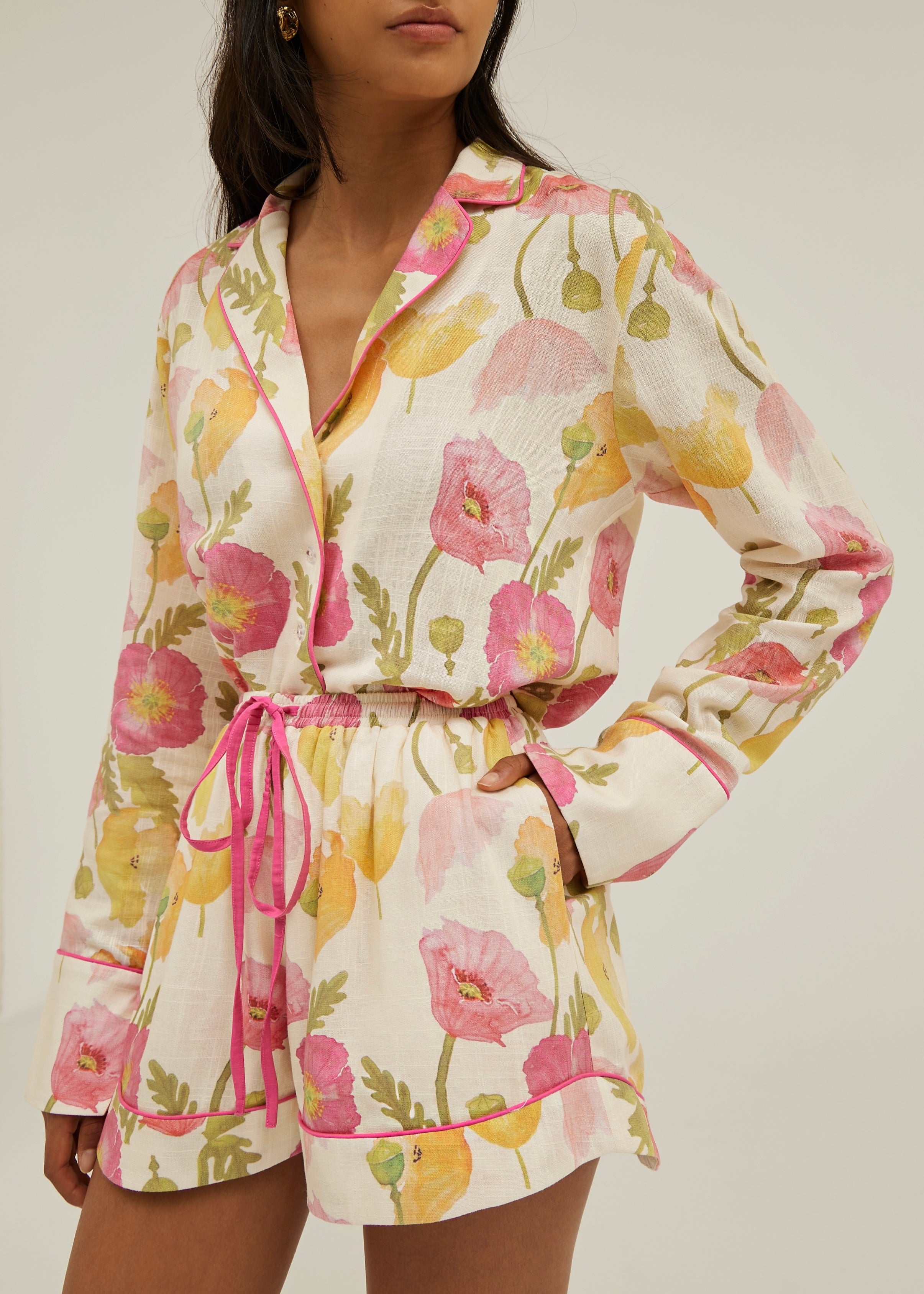 Krista Floral Linen Shorts  | White/Pink