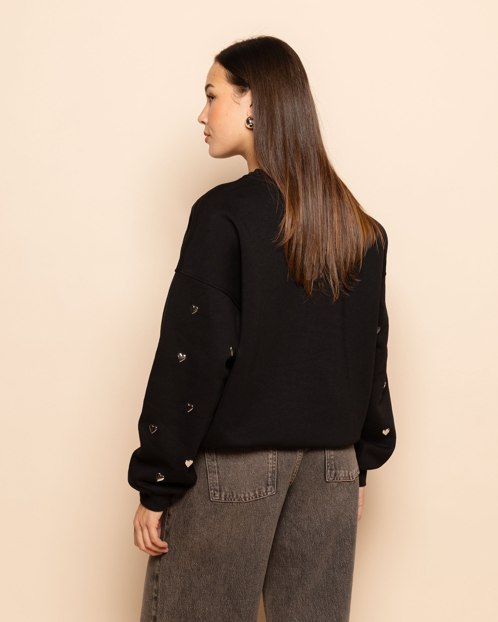 Gestructureerde sweater met hartmotief en studs