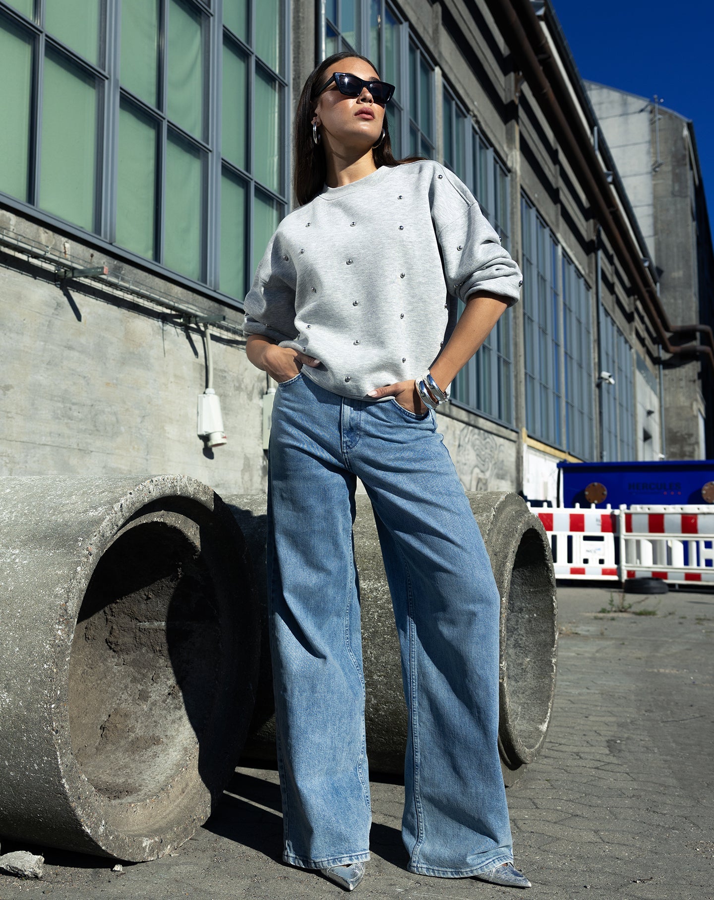 Gestructureerde sweater met studs details