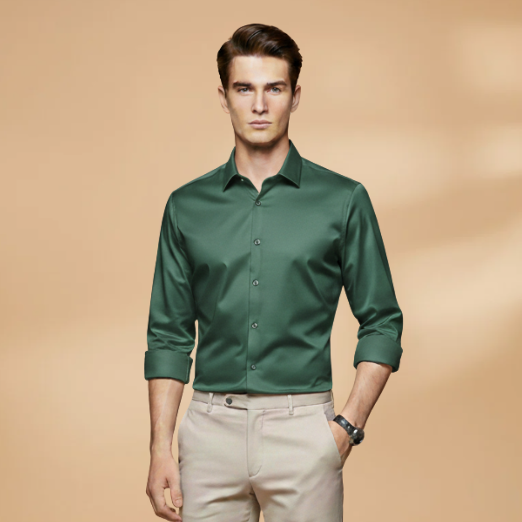 Men's Shirt with Collar Button Placket and Long Sleeves