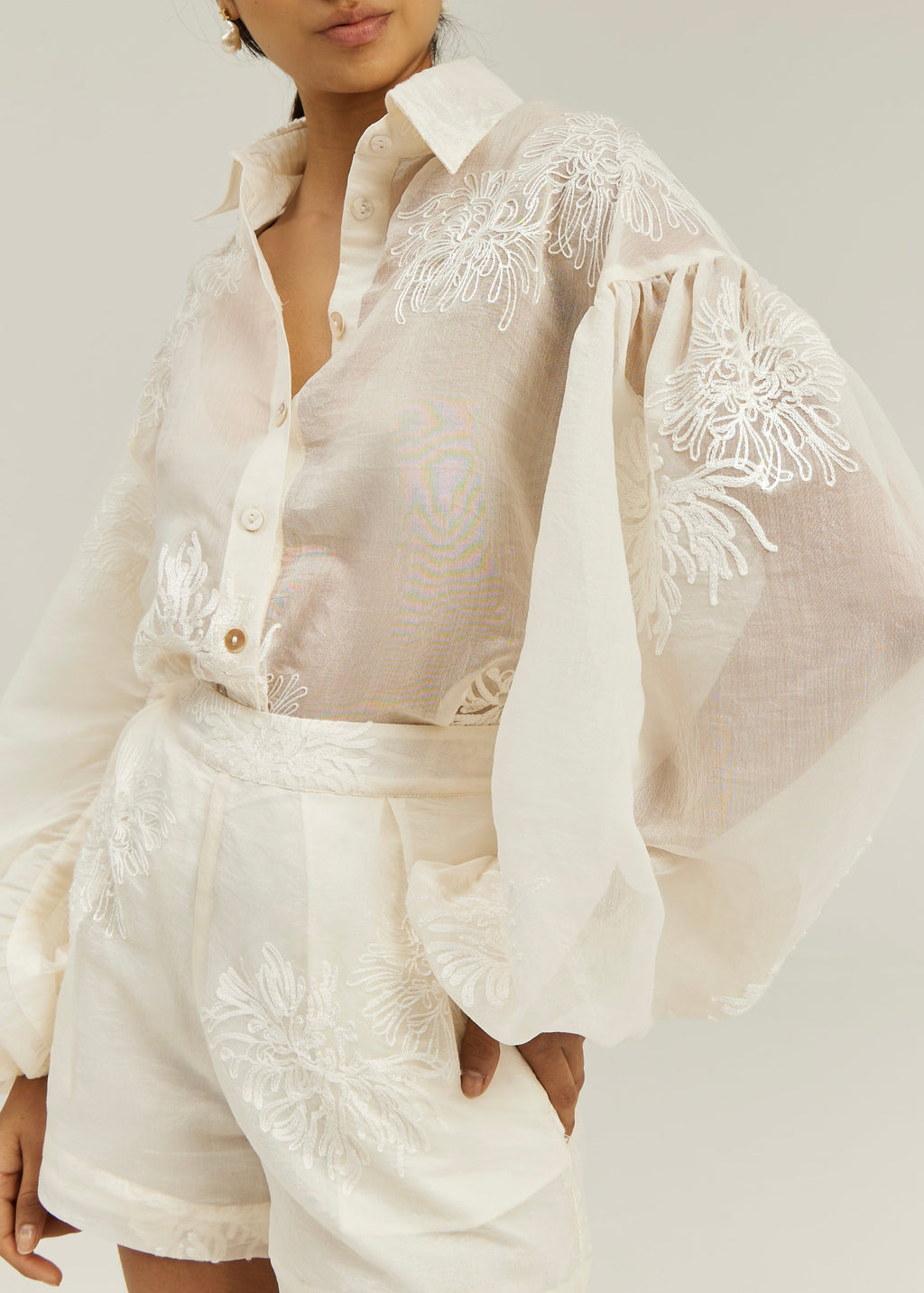 Sophia Embroidered Shorts | Vanilla