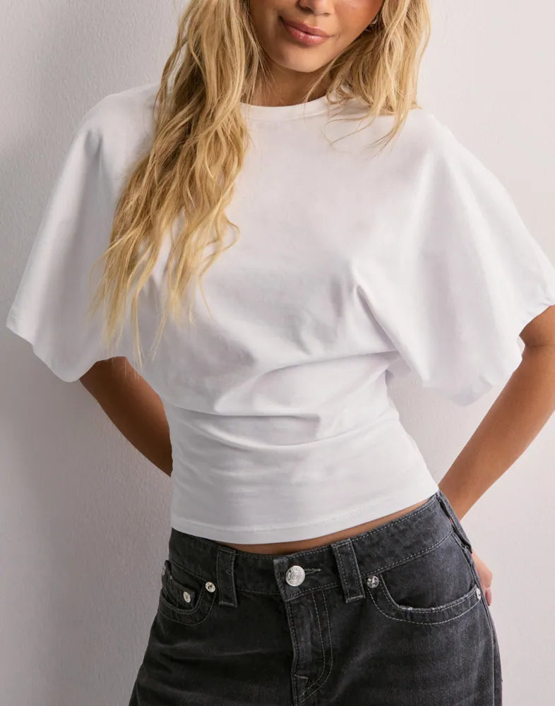 Amaya – Trendy T-shirt met Wijde Mouwen